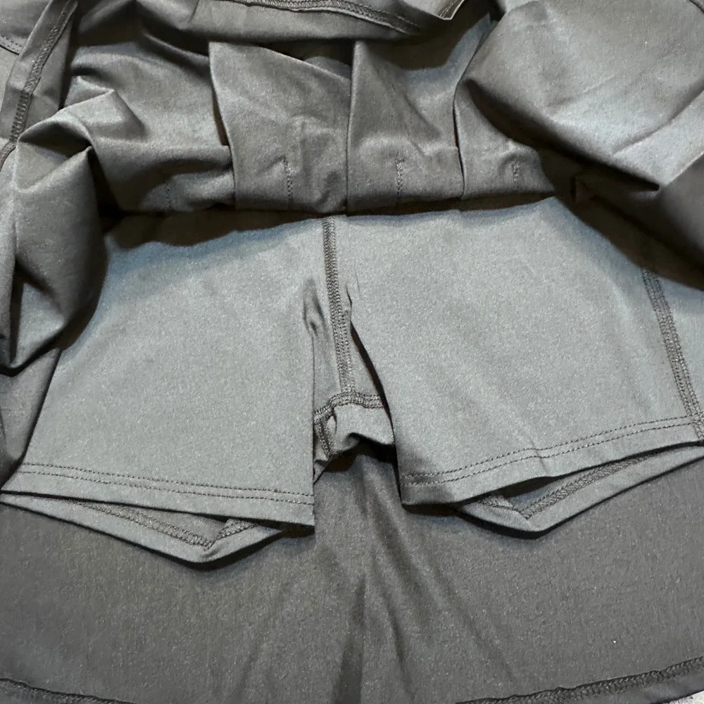 NWT ELEVEN BY VENUS WILLIAMS Black Flutter Skirt Tennis Athleisure Skort Size M - Picture 8 of 9